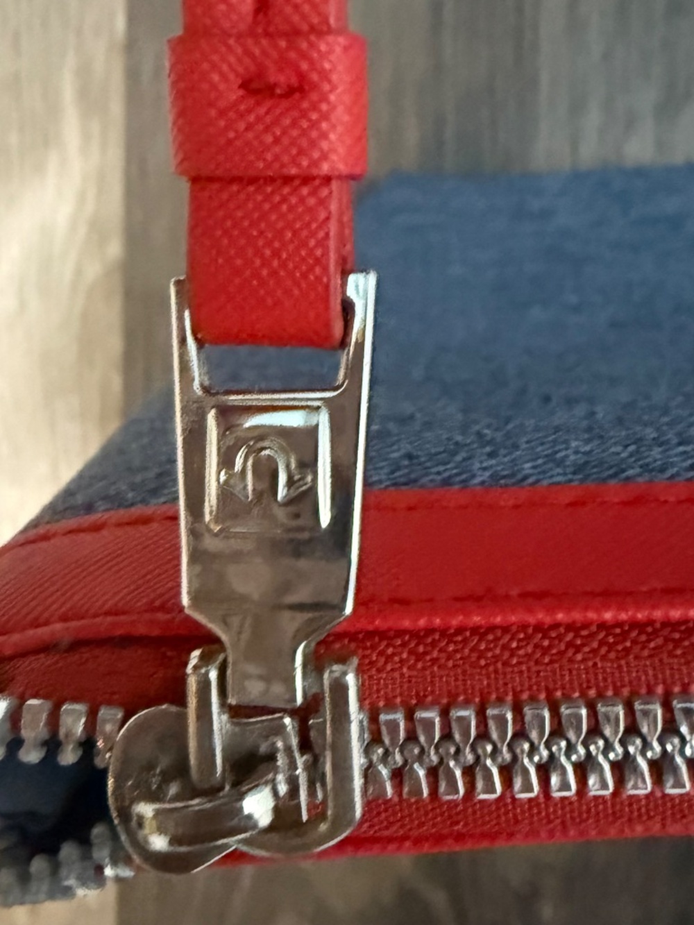 True religion bag - Picture 3 of 3